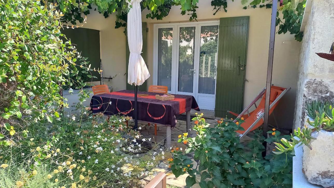Les Lavandins-Gite Magali Saint-Rémy-de-Provence Exteriér fotografie